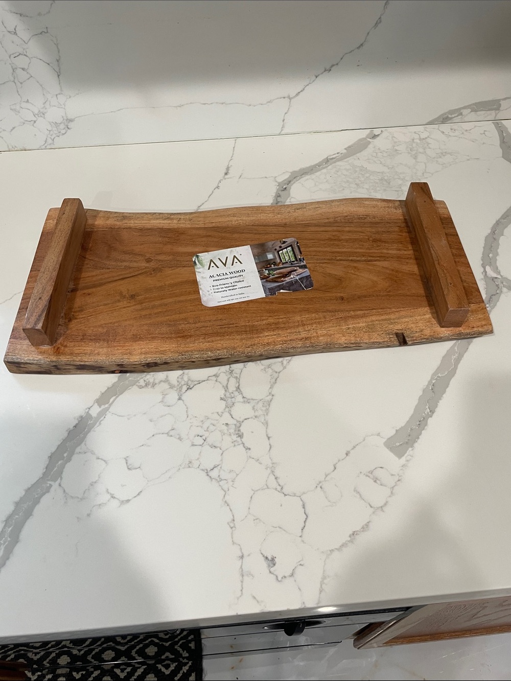 Live Edge Wooden Serving Board - Natural Brown - Picture 5 of 8